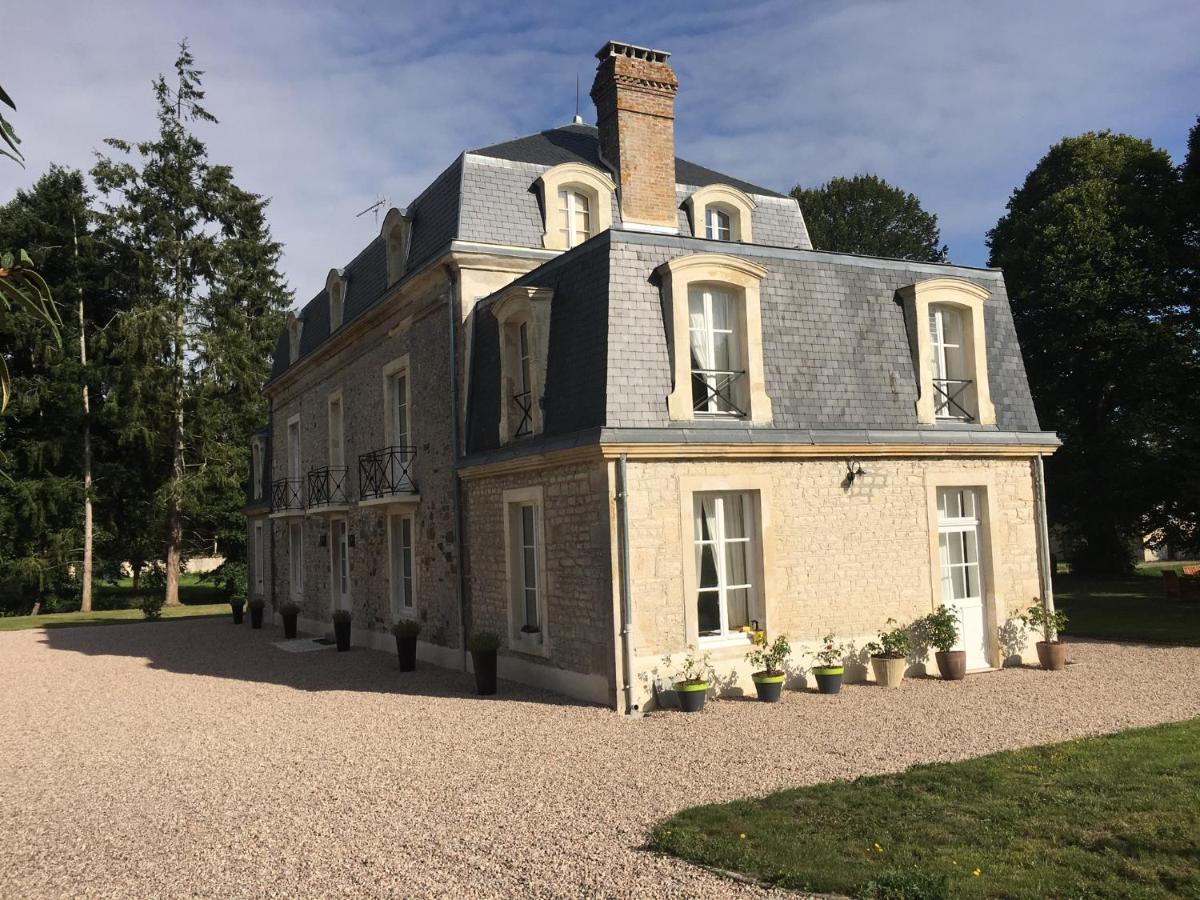 Le Manoir Du Ribardon Bed & Breakfast Neuvy-au-Houlme Luaran gambar